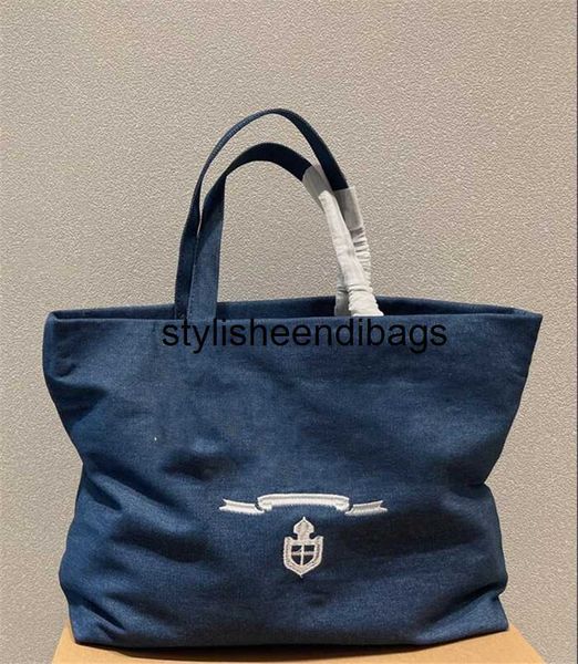 stylisheendibags totes fashion designer bags denim beach capacity tote bag bag crossbody bags designer for women purse tote bag beach shoppi
stylisheendibags totes fashion designer bags denim beach capacity tote bag bag crossbody bags designer for women purse tote bag beach shoppi