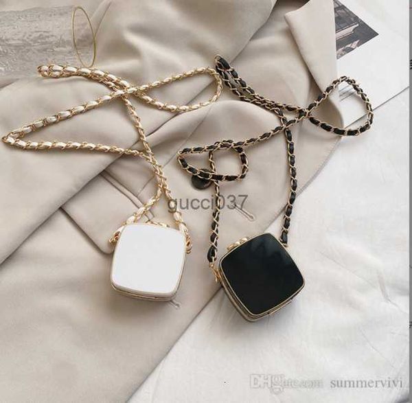 ins kids acrylic square purse lady style girls metal chain one-shoulder box bag luxury children messenger princess bags wallet a8132, White
ins kids acrylic square purse lady style girls metal chain one-shoulder box bag luxury children messenger princess bags wallet a8132, White