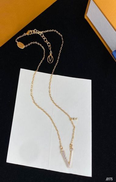 diamond bracelet gold necklace luxury designer jewelry love bracelets for women v pendant necklaces choker sweater chains ring8718022, Silver
diamond bracelet gold necklace luxury designer jewelry love bracelets for women v pendant necklaces choker sweater chains ring8718022, Silver