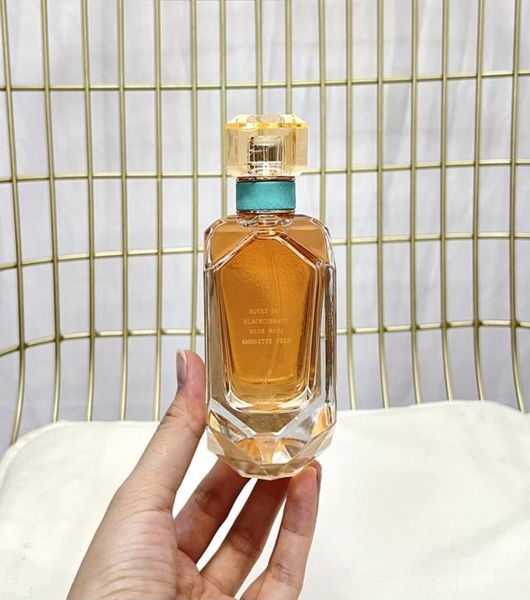 woman perfume edp 75ml lady fragrance in love white edition romantic spray sweet citrus floral notes fast delivery7225479
woman perfume edp 75ml lady fragrance in love white edition romantic spray sweet citrus floral notes fast delivery7225479