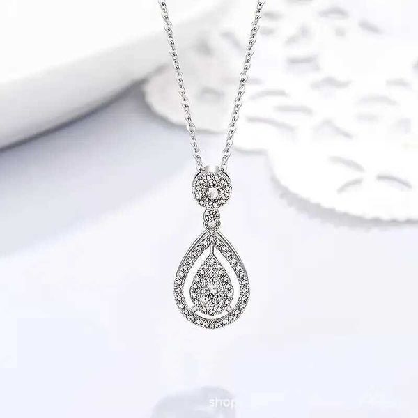 pendant necklaces new fashion cubic zirconia exquisite necklaces pendants for women beautiful shinny water drop shape hollow party necklace, Silver
pendant necklaces new fashion cubic zirconia exquisite necklaces pendants for women beautiful shinny water drop shape hollow party necklace, Silver