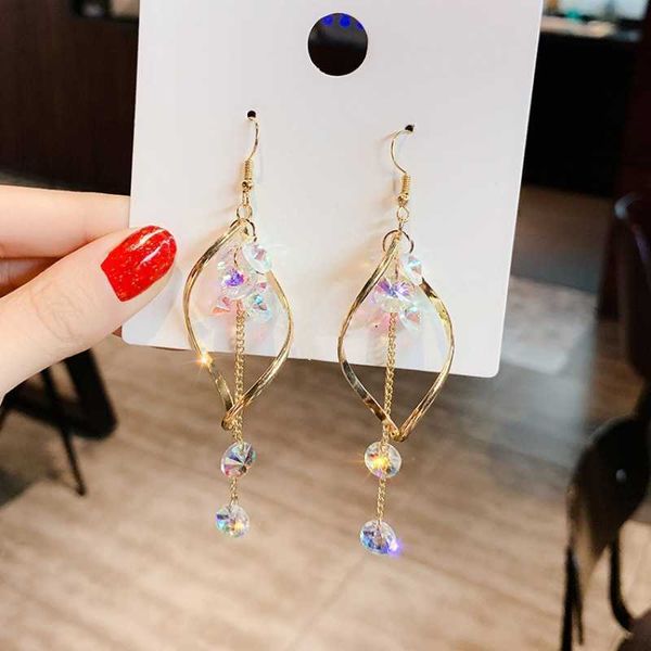 pendant necklaces charm lats womens earrings korean long crystal dangle earrings shiny tassel earrings for women 2020 fashion jewelry kolczy, Silver
pendant necklaces charm lats womens earrings korean long crystal dangle earrings shiny tassel earrings for women 2020 fashion jewelry kolczy, Silver