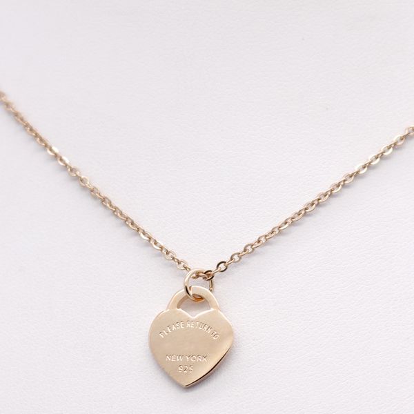 designer light luxury stainless steel heart pendant necklace choker short female collars rose gold titanium steel necklace peach heart penda, Silver
designer light luxury stainless steel heart pendant necklace choker short female collars rose gold titanium steel necklace peach heart penda, Silver