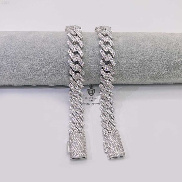 fashion design iced out jewelry 15mm two rows 925 silver cuban link chain mens moissanite hip hop bracelet
fashion design iced out jewelry 15mm two rows 925 silver cuban link chain mens moissanite hip hop bracelet