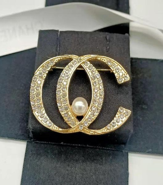 famous womens 18k gold plated pearl brooches fashion men women highend brand designer double letter crystal rhinestone suit colla8836293, Gray
famous womens 18k gold plated pearl brooches fashion men women highend brand designer double letter crystal rhinestone suit colla8836293, Gray