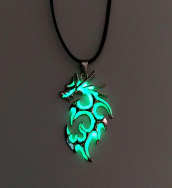 luminous dragon necklace for women men domineering glowing flame pendant necklace glow in the dark hallowen gurad jewelry4485746, Silver
luminous dragon necklace for women men domineering glowing flame pendant necklace glow in the dark hallowen gurad jewelry4485746, Silver