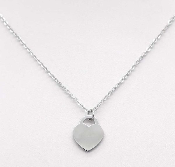 classic stainless steel heart-shaped necklace short female jewelry 18k gold titanium peach heart pendant for woman tidal current, Silver
classic stainless steel heart-shaped necklace short female jewelry 18k gold titanium peach heart pendant for woman tidal current, Silver