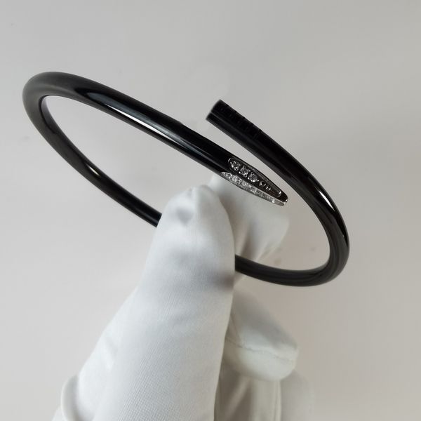 love screw bracelet fashion designer cuff luxury trendy bangle black titanium steel diamond for women men nail bracelets silver classic desi
love screw bracelet fashion designer cuff luxury trendy bangle black titanium steel diamond for women men nail bracelets silver classic desi