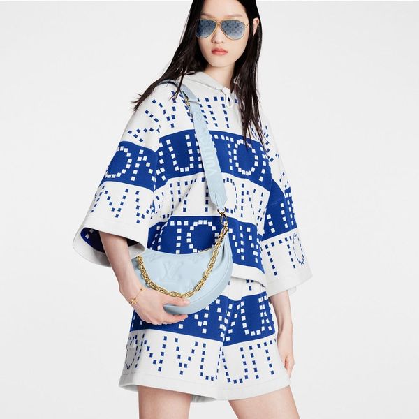 lv women's tshirt luxury brands shorts 2023summer beauty's rib short sleeve solid color leisure two piece suit sports pullover t-s, White;black
lv women's tshirt luxury brands shorts 2023summer beauty's rib short sleeve solid color leisure two piece suit sports pullover t-s, White;black