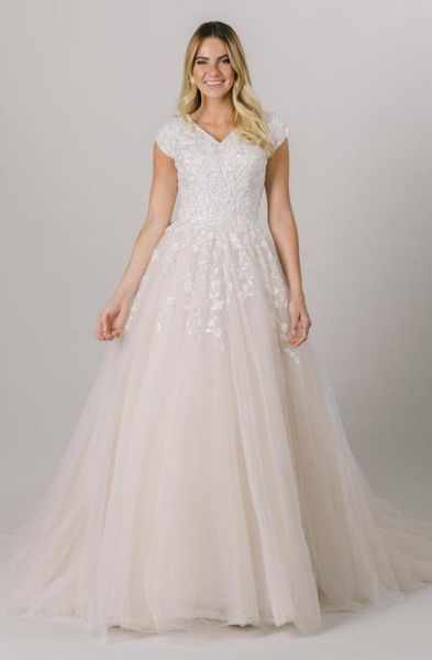 2021 champagne modest wedding dresses cap sleeves v neck buttons beaded lace lds bridal gowns country religious bride dress5532333, White
2021 champagne modest wedding dresses cap sleeves v neck buttons beaded lace lds bridal gowns country religious bride dress5532333, White