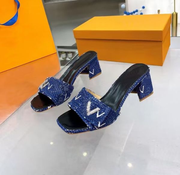 women's genuine leather bottom slippers fashion crystal diamond letter embossed flat high heels show party wedding summer beach shoes l, Black
women's genuine leather bottom slippers fashion crystal diamond letter embossed flat high heels show party wedding summer beach shoes l, Black