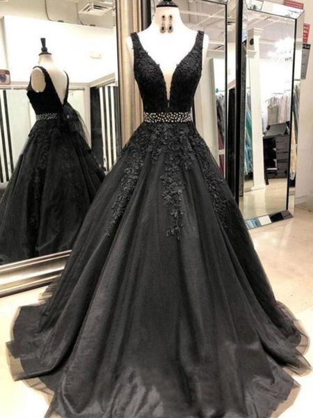 vintage black gothic colorful wedding gowns v neck beaded waist lace tulle women non white bridal dresses5415601
vintage black gothic colorful wedding gowns v neck beaded waist lace tulle women non white bridal dresses5415601