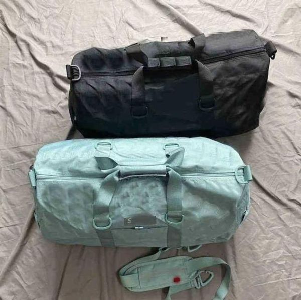 super ss travel bag men large capacity duffel bag luggage fitness bag messenger hanbag women 2208234881232
super ss travel bag men large capacity duffel bag luggage fitness bag messenger hanbag women 2208234881232