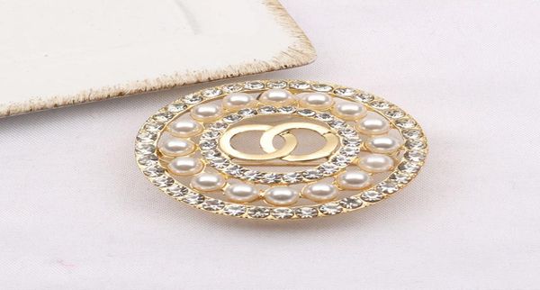 designer brand letter pins brooches fashion women gold silver crysatl pearl rhinestone cape buckle brooch suit pin luxury womens w6969493, Gray
designer brand letter pins brooches fashion women gold silver crysatl pearl rhinestone cape buckle brooch suit pin luxury womens w6969493, Gray