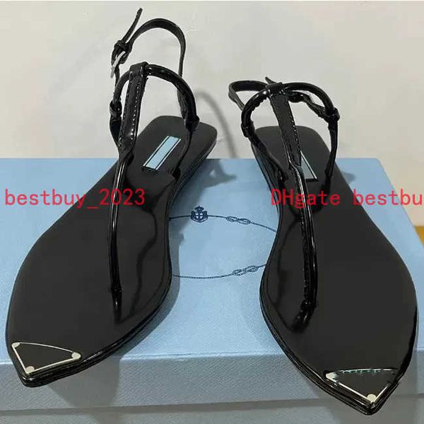 2023 sandals black metal beach sandals famous luxury designer sandals women flats sandal fashion versatile size35-41
2023 sandals black metal beach sandals famous luxury designer sandals women flats sandal fashion versatile size35-41