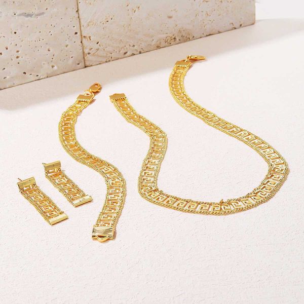 designer jewelry new african fashion 18k gold plated set dubai design necklace earrings ladies gift for sale, Silver
designer jewelry new african fashion 18k gold plated set dubai design necklace earrings ladies gift for sale, Silver