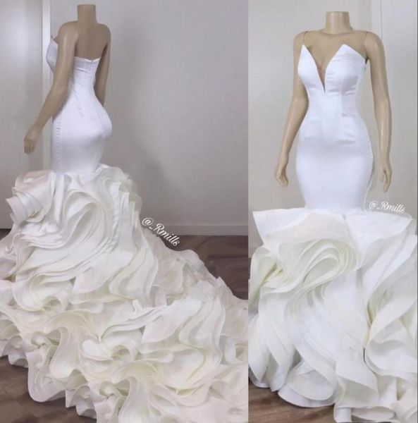 2021 vintage white arabic mermaid wedding dresses sweetheart keyhole sleeveless ruffles tiered chapel train plus size formal brida9994797
2021 vintage white arabic mermaid wedding dresses sweetheart keyhole sleeveless ruffles tiered chapel train plus size formal brida9994797