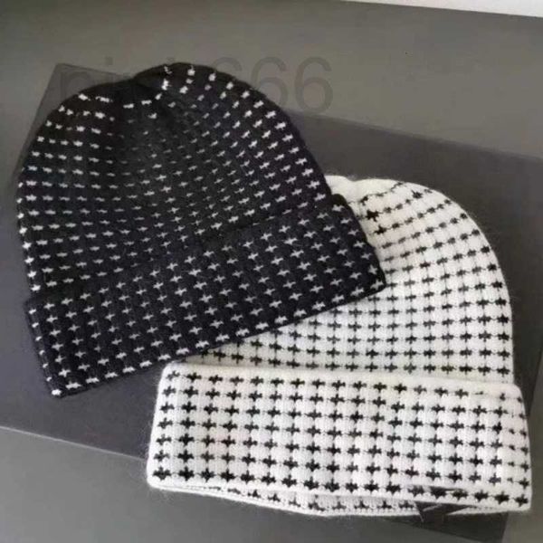 beanie/skull caps designer 2023 fashion designer beanie luxury brand winter hats for women luxury women wool beanies 70% wool 30% rabbit fur, Blue;gray
beanie/skull caps designer 2023 fashion designer beanie luxury brand winter hats for women luxury women wool beanies 70% wool 30% rabbit fur, Blue;gray