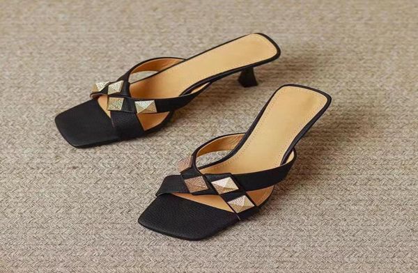 2022051002t whiteblack kitten heels slides sandals genuine leather cowhide calf skin cross strap heels 65cm9209654, Black
2022051002t whiteblack kitten heels slides sandals genuine leather cowhide calf skin cross strap heels 65cm9209654, Black