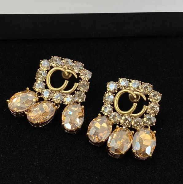 classic style charm earrings light luxury brand designer crystal diamond earrings wedding party jewelry with box4576957, Golden
classic style charm earrings light luxury brand designer crystal diamond earrings wedding party jewelry with box4576957, Golden