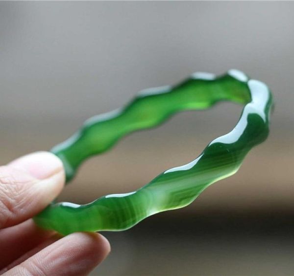 chinese natural emerald green chalcedony hand carved bamboo water ripple bracelet fashion jewelry women039s green agate bracele8098810, Black
chinese natural emerald green chalcedony hand carved bamboo water ripple bracelet fashion jewelry women039s green agate bracele8098810, Black
