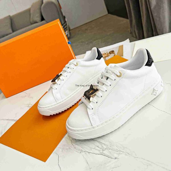 crystals time out sneakers women men shoes genuine leather floral rubber sole woman casual shoe size 35-45 01, Black
crystals time out sneakers women men shoes genuine leather floral rubber sole woman casual shoe size 35-45 01, Black