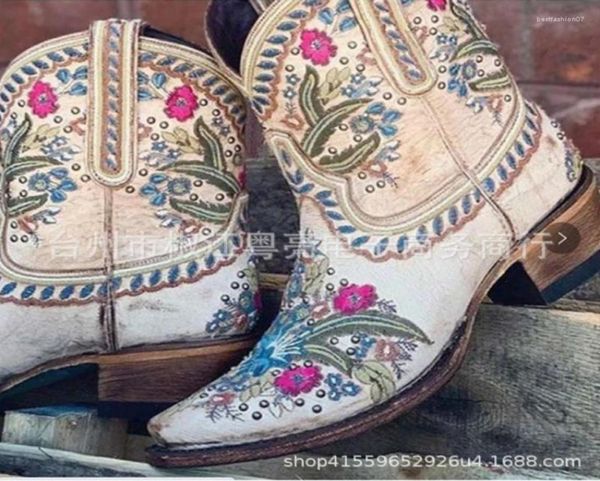 boots flower embriodery cow boy for women ankle shoes thick heel short 2022 spring female west2297966, Black
boots flower embriodery cow boy for women ankle shoes thick heel short 2022 spring female west2297966, Black