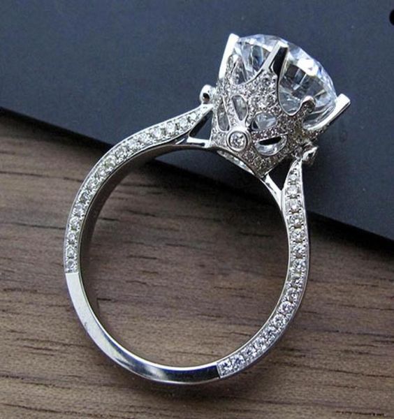 choucong brand design women jewelry 3ct diamond 925 sterling silver engagement wedding band ring for women9452756, Slivery;golden
choucong brand design women jewelry 3ct diamond 925 sterling silver engagement wedding band ring for women9452756, Slivery;golden