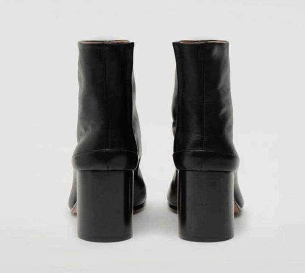 boots 2022 luxury brand design leather tabi boots fashion round chunky high heel ankle boots for women autumn winter split toe sho3283019, Black
boots 2022 luxury brand design leather tabi boots fashion round chunky high heel ankle boots for women autumn winter split toe sho3283019, Black