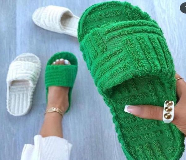 slippers 2022 summer flat furry women thick sole open toe green color mules outdoor comfort leisure beach shoes for girls4089202, Black
slippers 2022 summer flat furry women thick sole open toe green color mules outdoor comfort leisure beach shoes for girls4089202, Black
