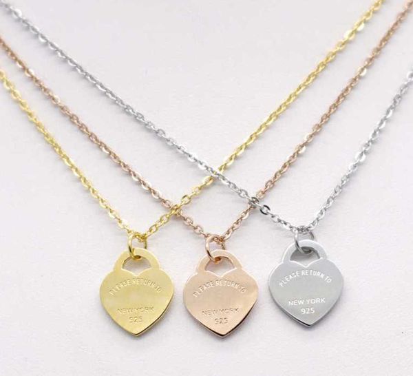 2023 stainless steel heart-shaped necklace short female jewelry 18k gold titanium peach heart pendant for woman fashion, Silver
2023 stainless steel heart-shaped necklace short female jewelry 18k gold titanium peach heart pendant for woman fashion, Silver