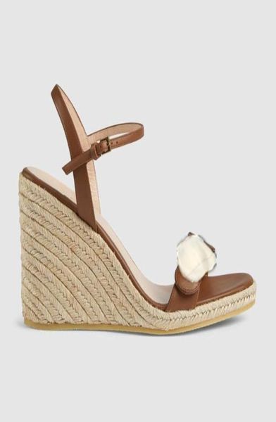 2021 spring new fashion design women039s straw large slope heel sandals open toe gold slope heel shoes double button sandals3090275, Black
2021 spring new fashion design women039s straw large slope heel sandals open toe gold slope heel shoes double button sandals3090275, Black