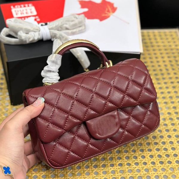 metallic chrome women mini luxury designer crossbody bag gold and silver hardware retro evening shopping handbag trend clutch suitcases card
metallic chrome women mini luxury designer crossbody bag gold and silver hardware retro evening shopping handbag trend clutch suitcases card