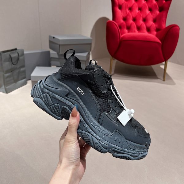 designer sneakers balencaigaity running shoes fashion luxury triple s sneaker women men sports shoe new trainer dfgbbcv
designer sneakers balencaigaity running shoes fashion luxury triple s sneaker women men sports shoe new trainer dfgbbcv