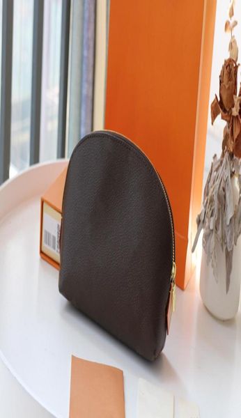 2021womens cosmetic bags famous makeup travel pouch women purses organizador toiletry bag9979408
2021womens cosmetic bags famous makeup travel pouch women purses organizador toiletry bag9979408