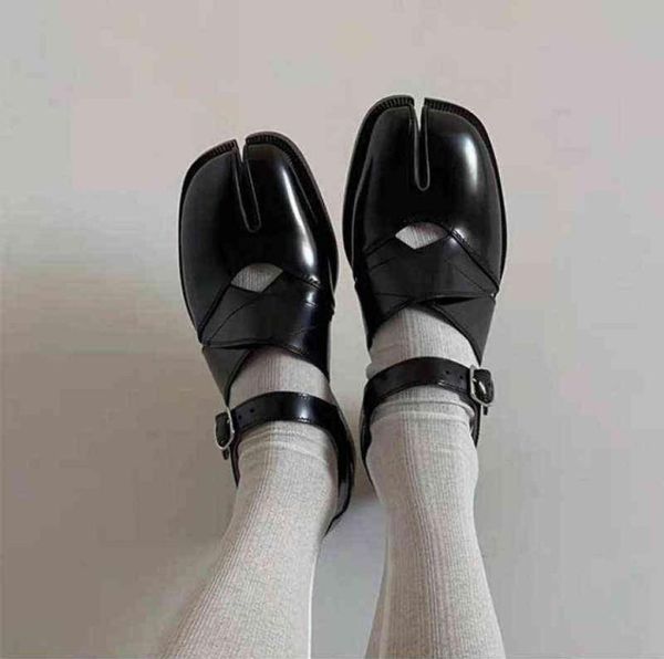 dress shoes new women s flats square split toe retro one word buckle shallow mouth mary jane single 2022 spring trend fashion 22051444062, Black
dress shoes new women s flats square split toe retro one word buckle shallow mouth mary jane single 2022 spring trend fashion 22051444062, Black