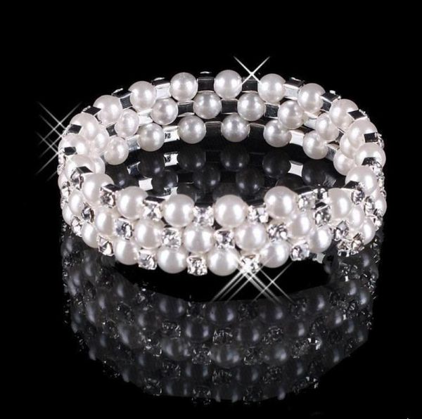 2020 faux pearl crystal bracelet bridal jewelry wedding accessories lady prom evening party jewery bridal bracelets women 6902710, White
2020 faux pearl crystal bracelet bridal jewelry wedding accessories lady prom evening party jewery bridal bracelets women 6902710, White