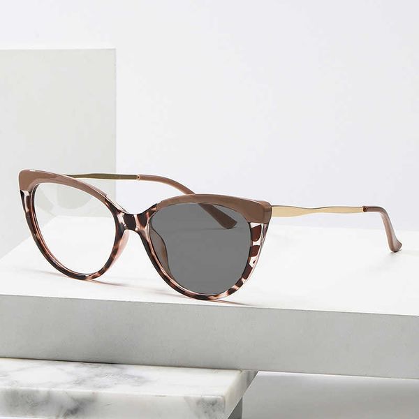 sunglasses collectable color changing anti blue light glasses flat lenses metal moisture plain color can be matched with myopia cat eye fram, White;black
sunglasses collectable color changing anti blue light glasses flat lenses metal moisture plain color can be matched with myopia cat eye fram, White;black