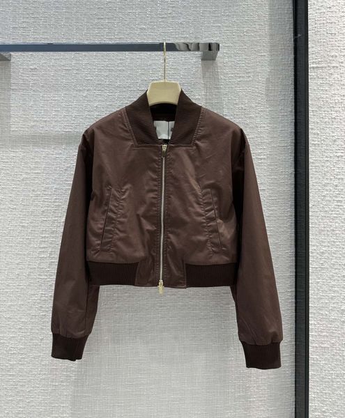 milan runway jackets 2023 new autumn stand collar long sleeve brand same style coats women's designer outerwear 0527-3, Black;brown
milan runway jackets 2023 new autumn stand collar long sleeve brand same style coats women's designer outerwear 0527-3, Black;brown