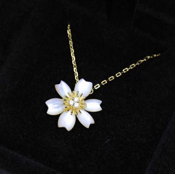 famous brands pure 925 sterling silver shell flower necklace for women 18k gold color fine jewelry europe design gift 20221242508
famous brands pure 925 sterling silver shell flower necklace for women 18k gold color fine jewelry europe design gift 20221242508