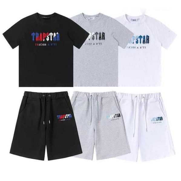 men's t-shirt trapstar designer printed alphabet luxury black and white gray rainbow summer sports fashion cotton thread short sleeve s, White;black
men's t-shirt trapstar designer printed alphabet luxury black and white gray rainbow summer sports fashion cotton thread short sleeve s, White;black