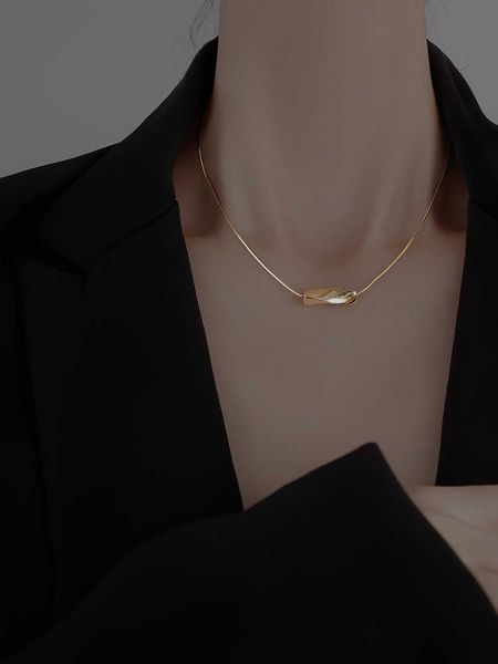 dexin's new necklace women's design feel and simple necklace women's small and high end feel clavicle chain tide, Silver
dexin's new necklace women's design feel and simple necklace women's small and high end feel clavicle chain tide, Silver