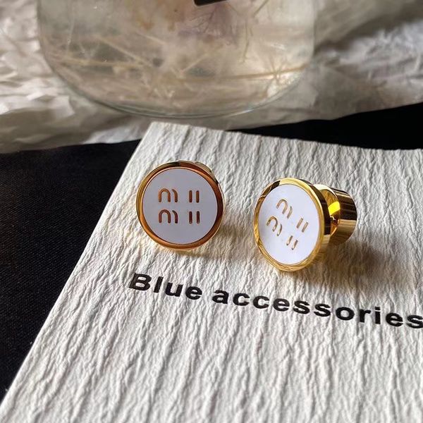 enamel miu letter button ear studs for female minority design feeling foreign and light luxury earrings dropped glaze black and white versat, Golden;silver
enamel miu letter button ear studs for female minority design feeling foreign and light luxury earrings dropped glaze black and white versat, Golden;silver