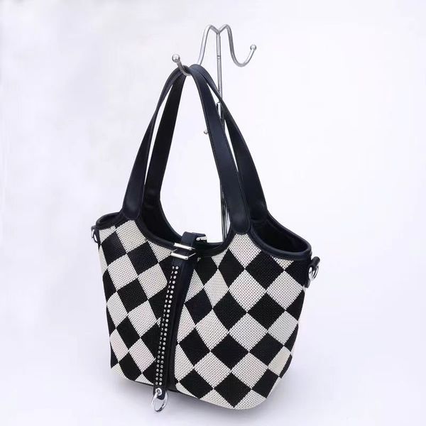 new ringer pattern tote handbag single shoulder crossbody bag high appearance level high-quality foreign style willow dingzi mother bag manu
new ringer pattern tote handbag single shoulder crossbody bag high appearance level high-quality foreign style willow dingzi mother bag manu