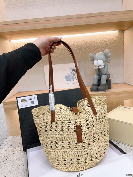 mesh beach bag woven tote lafite grass weaving grass women's wrist bag size: 35 30 sweet and elegant
mesh beach bag woven tote lafite grass weaving grass women's wrist bag size: 35 30 sweet and elegant