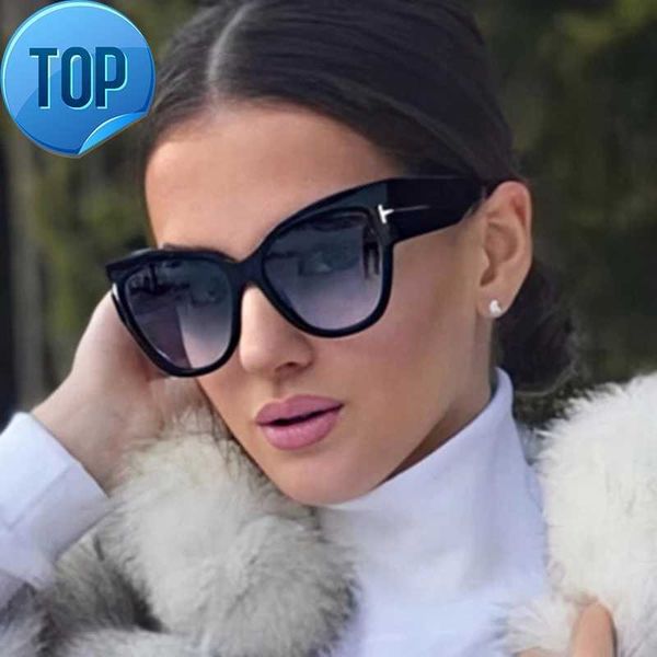 fashion new fashion brand designer cat eye sun glasses big frame letter t sunglasses, White;black
fashion new fashion brand designer cat eye sun glasses big frame letter t sunglasses, White;black