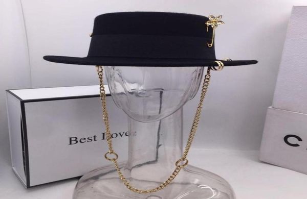 black cap female british wool hat fashion party flat hat chain strap and pin fedoras for woman for a streetstyle shooting4764157, Blue;gray
black cap female british wool hat fashion party flat hat chain strap and pin fedoras for woman for a streetstyle shooting4764157, Blue;gray