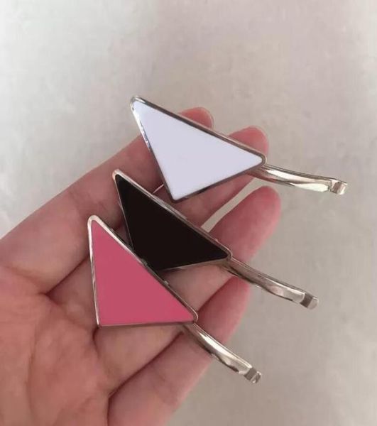 metal triangle hairclip with stamp women girl p letter barrettes fashion hair accessories 848098, Golden;silver
metal triangle hairclip with stamp women girl p letter barrettes fashion hair accessories 848098, Golden;silver