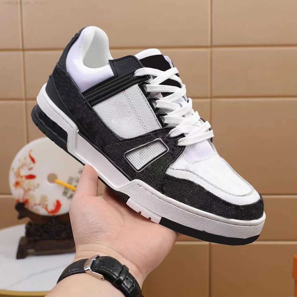 designer men causal shoes platform sole sneakers fashion designers genuine leather chaussures casual shoes luxury velvet suede 35-45, Black
designer men causal shoes platform sole sneakers fashion designers genuine leather chaussures casual shoes luxury velvet suede 35-45, Black