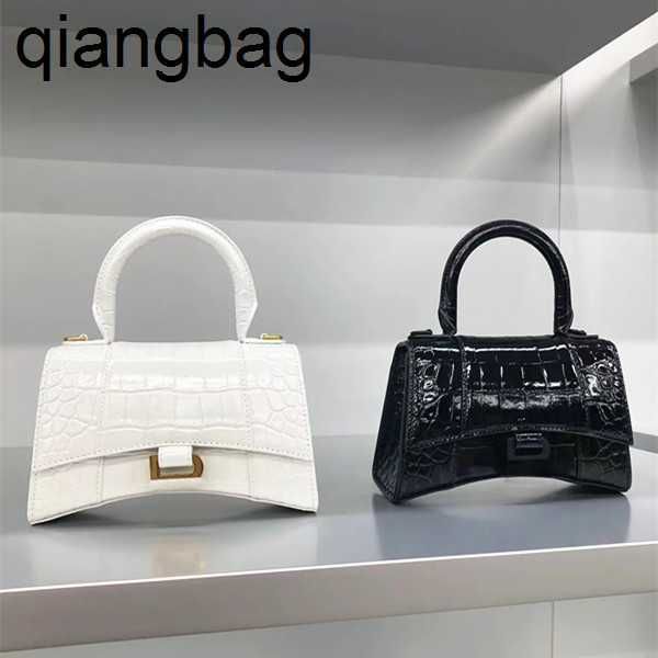 designer handle crossbody bags women's mens hourglass shoulder tote luxury genuine leather crocodile pattern chain metal brand clutch f
designer handle crossbody bags women's mens hourglass shoulder tote luxury genuine leather crocodile pattern chain metal brand clutch f